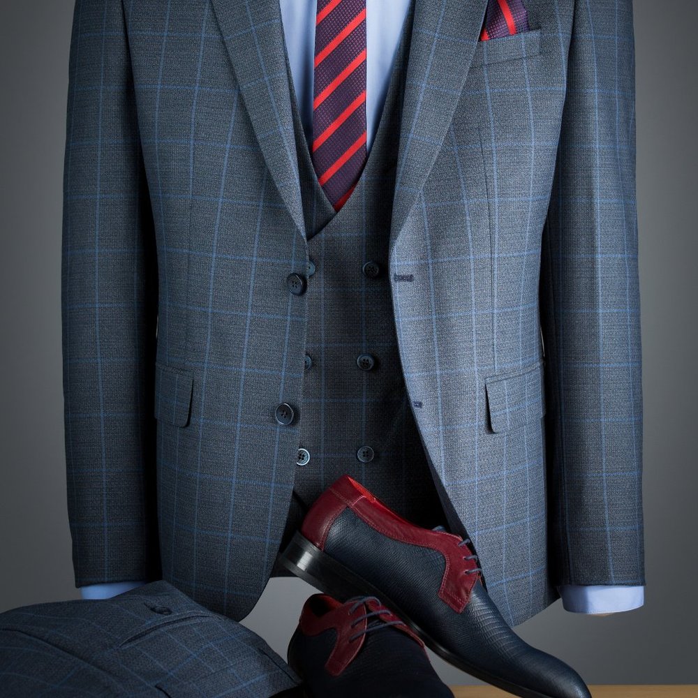 3 pieces slim fit suit plaid pattern grey smoke